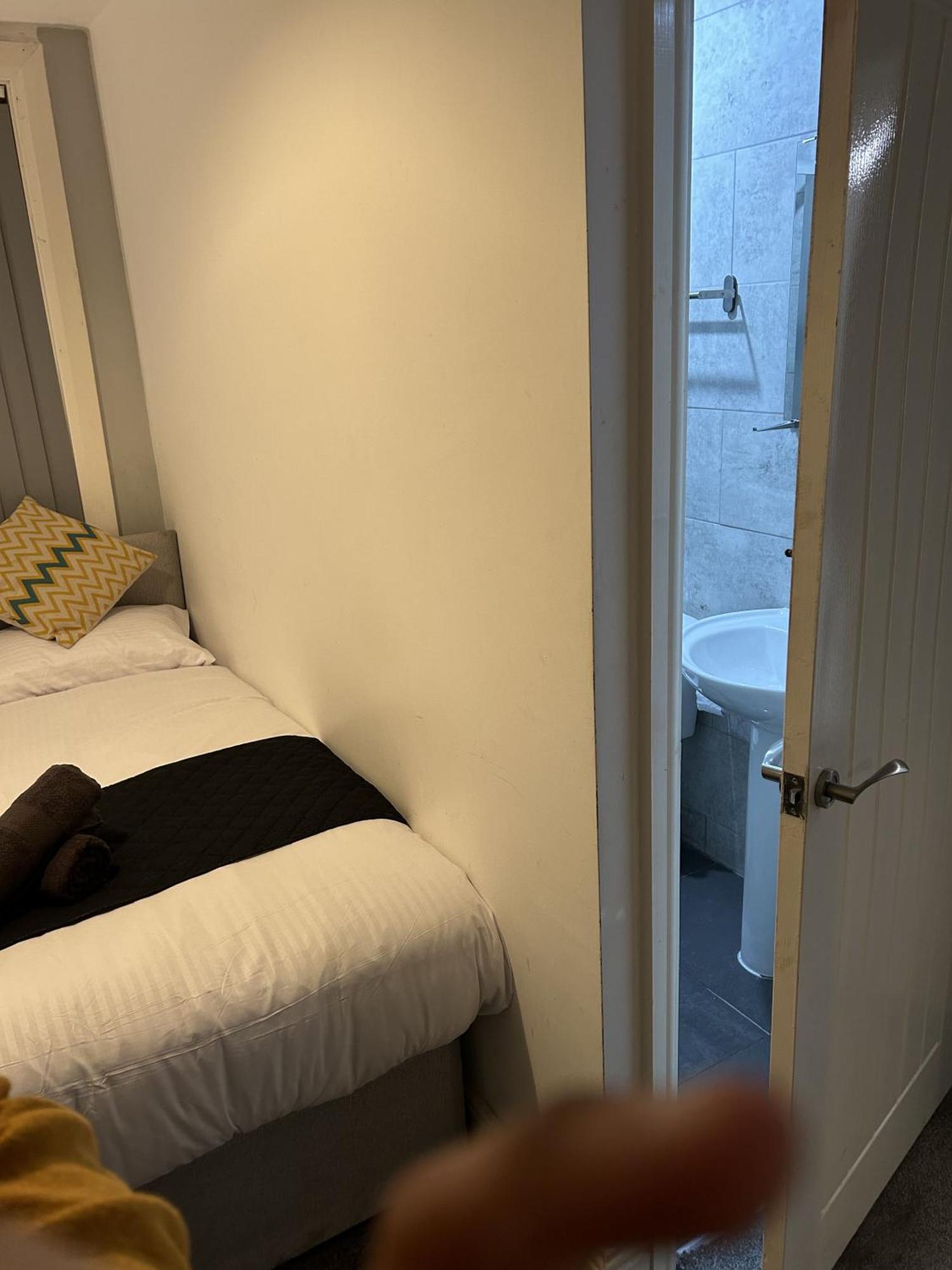 Quirky Oasis Anfield Guest house *